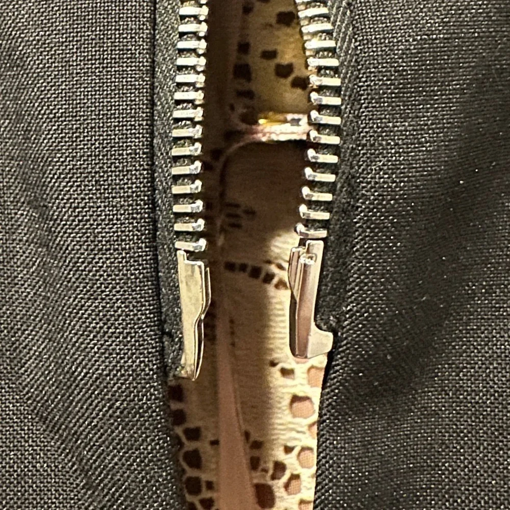 New Givenchy Peplum Wool-Mohair Zip Up Jacket Size 38 - Picture 8 of 15